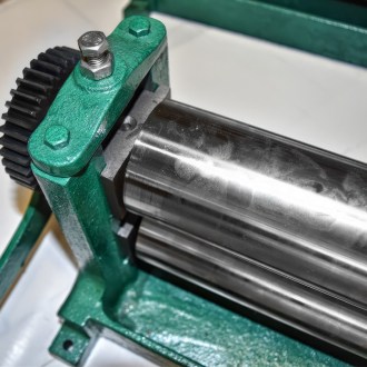 Handpresse für Trennwände - glatt